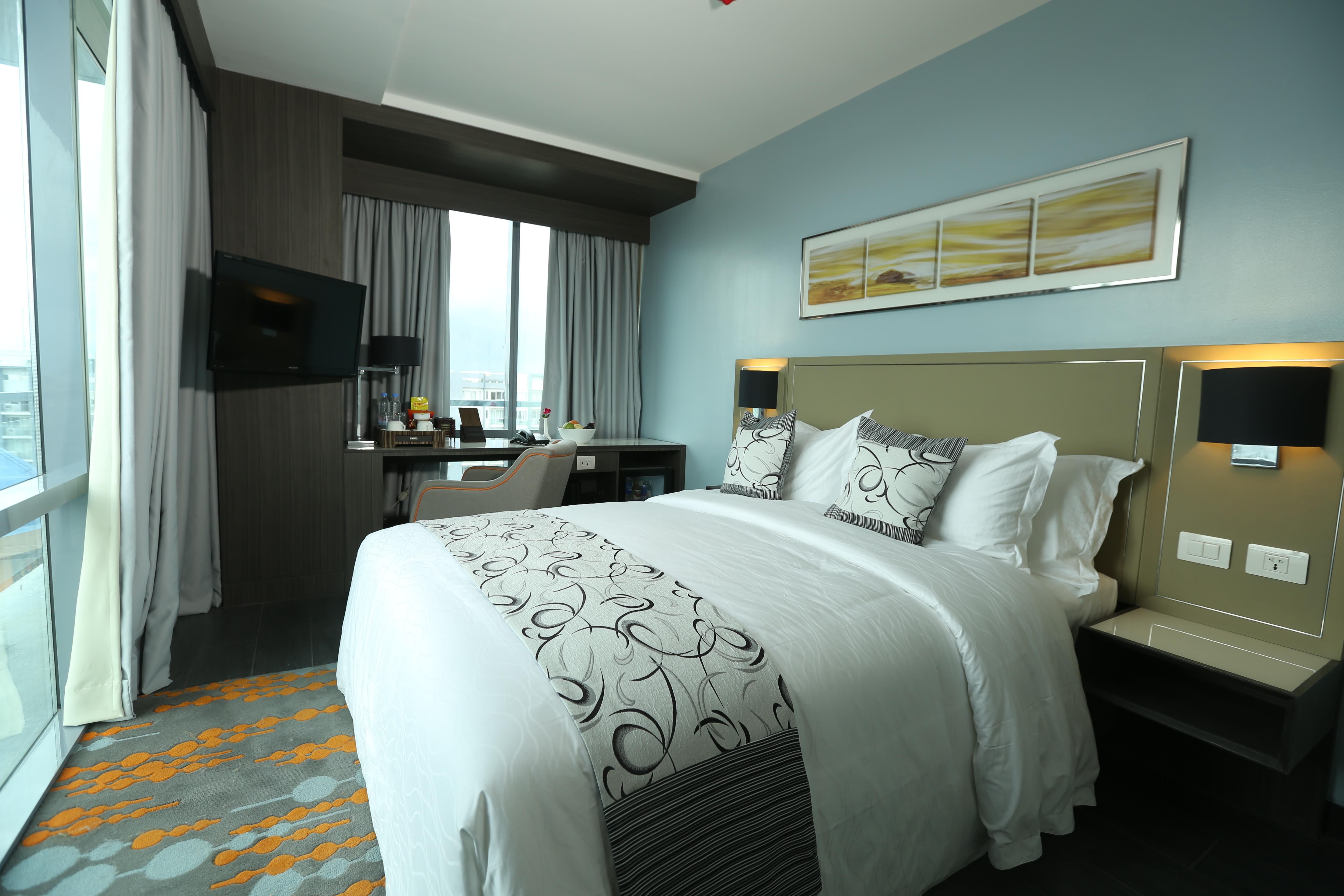 Belmont Hotel Manila - Multiple Use Hotel Pasay Esterno foto
