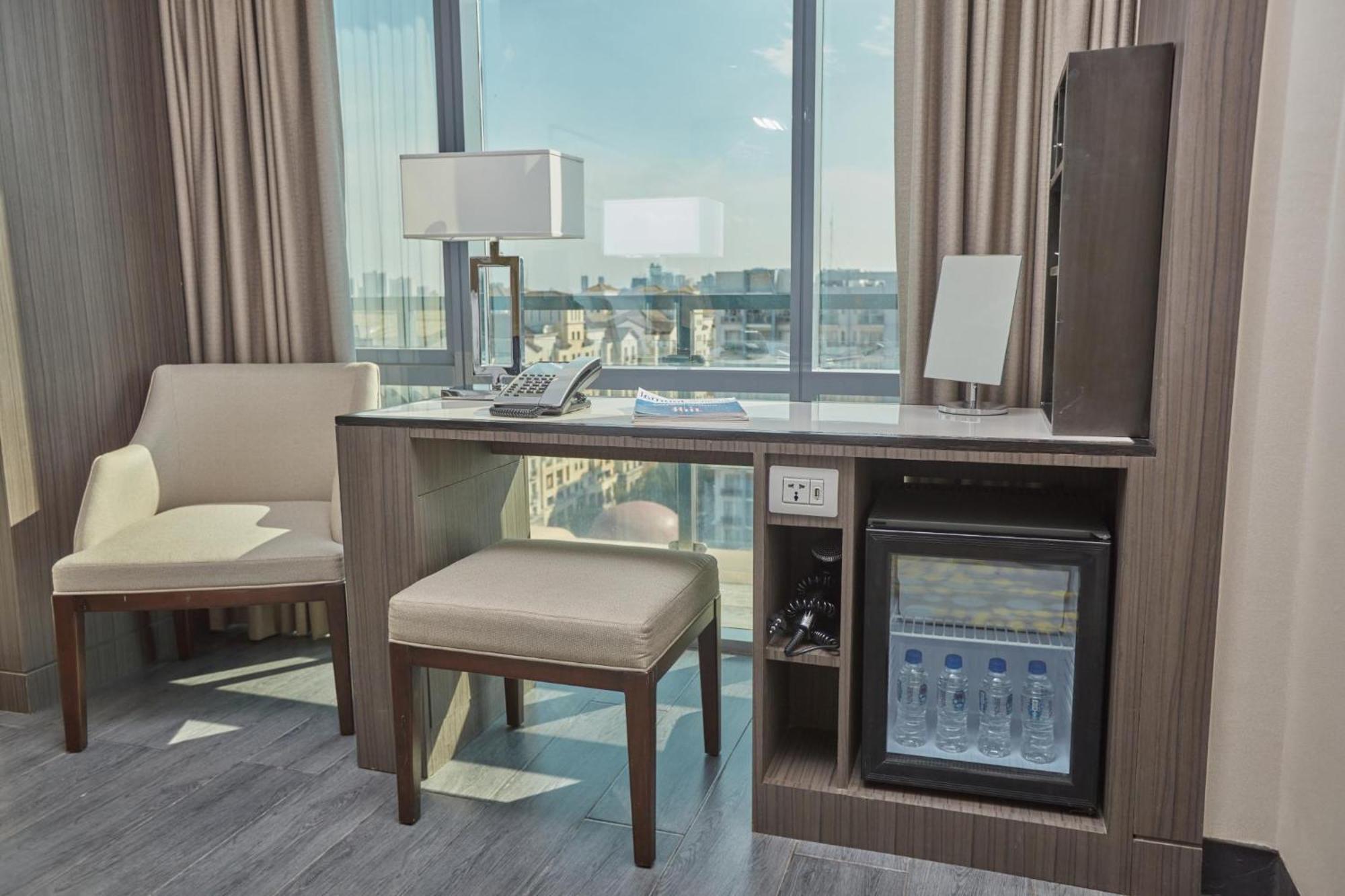 Belmont Hotel Manila - Multiple Use Hotel Pasay Esterno foto